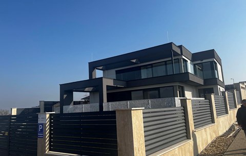 Bölcsőde ürügyén villa épülhetett 220 millió forint állami támogatásból Hadházy Ákos szerint
