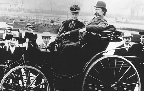 Bertha Benz: a nő, aki titokban elkötötte a világ első autóját, hogy meglátogathassa az édesanyját