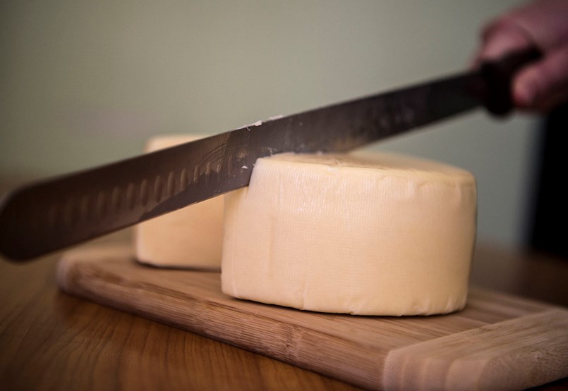 ¿Cuánto cuesta el queso trapense 4.000 HUF si es un producto húngaro?