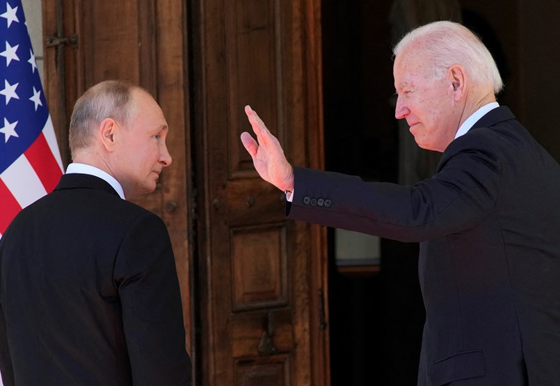 Las conversaciones Biden-Putin no acercaron a Estados Unidos y Rusia a fin de año