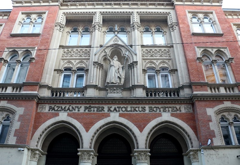 Felvételi 2025: így számolják az intézményi pontokat a Pázmány Péter Katolikus Egyetemen 