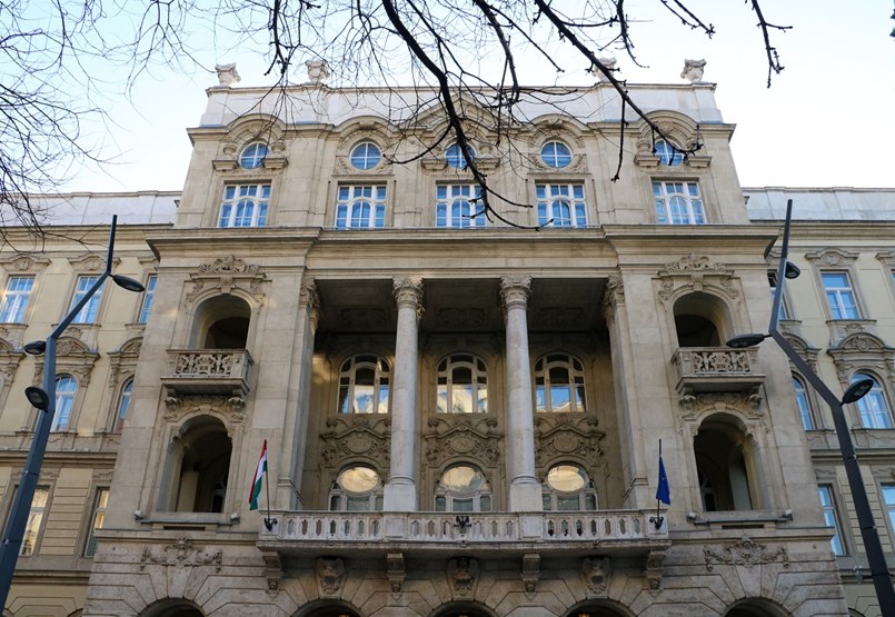 Egyetemi felvételi 2025: hány ponttal lehet bejutni jogra?