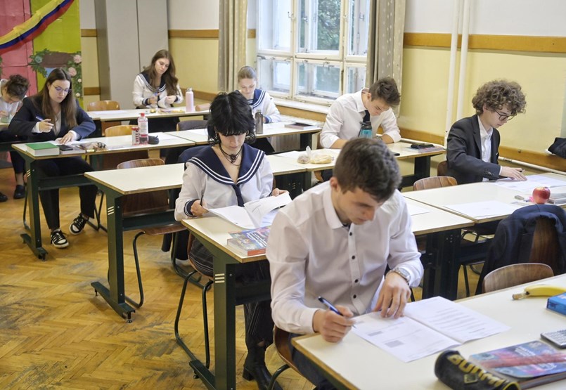 Hamarosan kezdődik a töriérettségi, kövessétek végig velünk a napot az Eduline-on