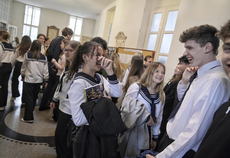 Mindjárt kezdődik a matekérettségi, kövessétek velünk ma is percről percre az Eduline-on