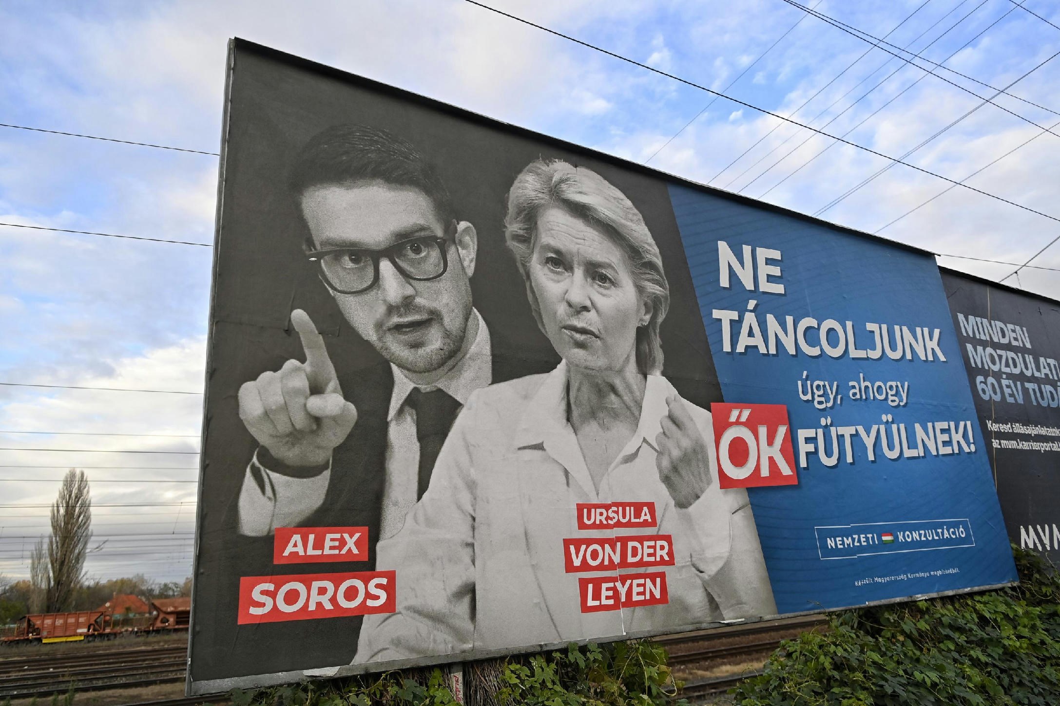 Nyíltan a választási kampányra készül a Szuverenitásvédelmi Hivatal