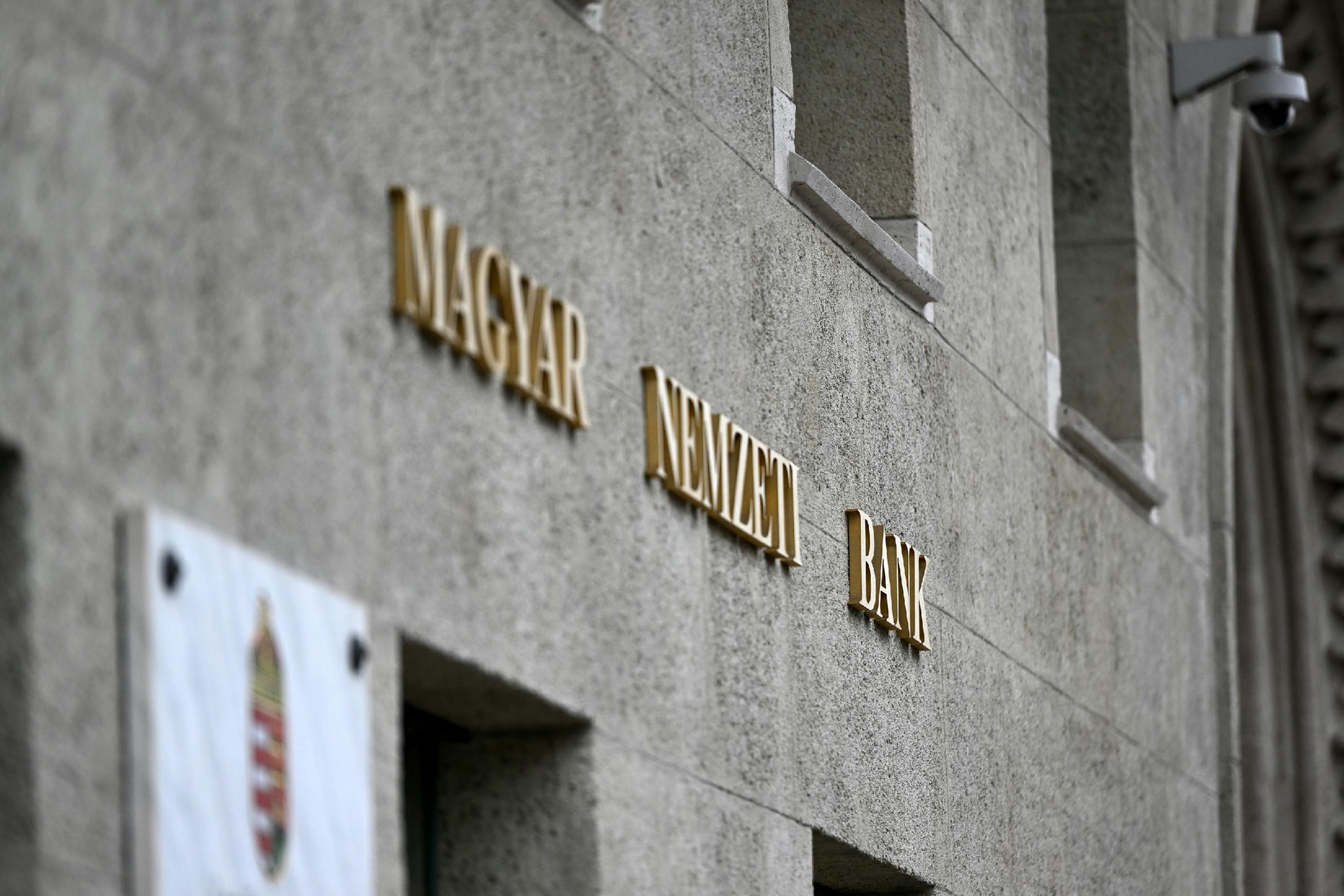 Tízmilliós bírságot kapott tőzsdei manipuláció miatt egy magánszemély az MNB-től
