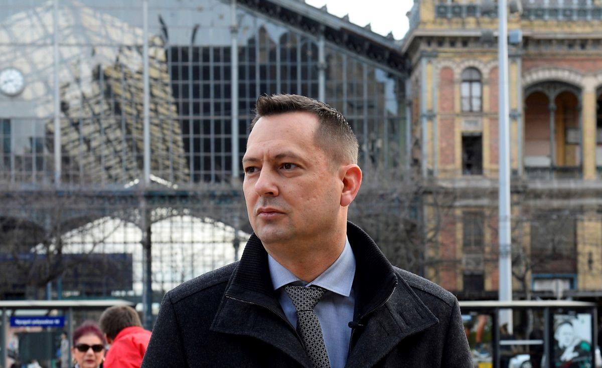 40 milliós kenőpénz miatt függesztetné fel Polt Péter az MSZP-s Molnár Zsolt mentelmi jogát