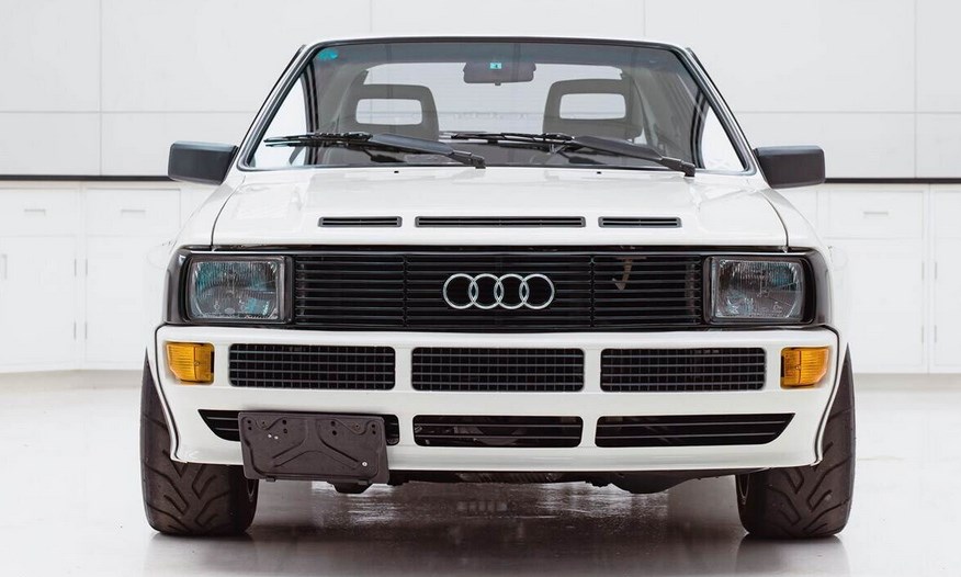 Négykerekű legenda: 240 millió forintért cserélt gazdát ez a 40 éves Audi