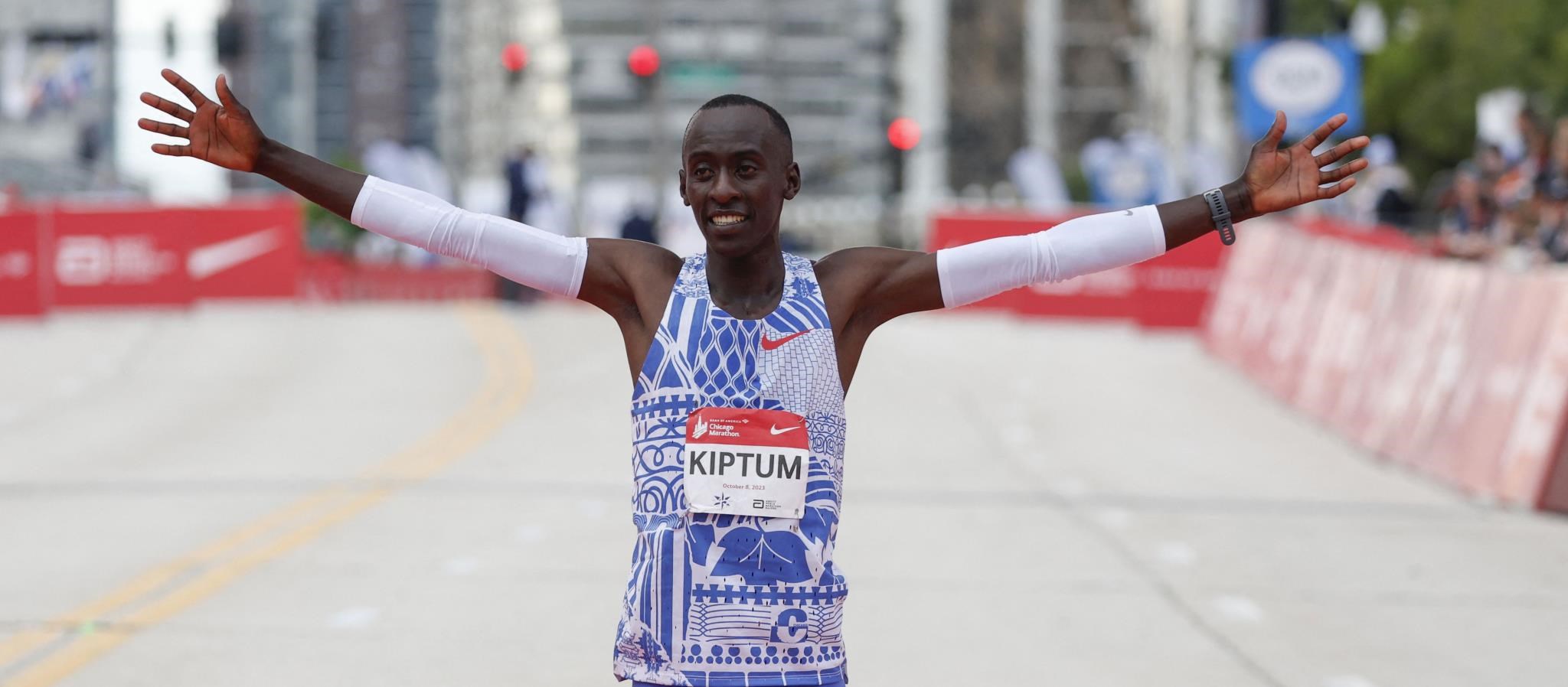 Autóbalesetben halt meg a kenyai maratonrekorder, Kelvin Kiptum