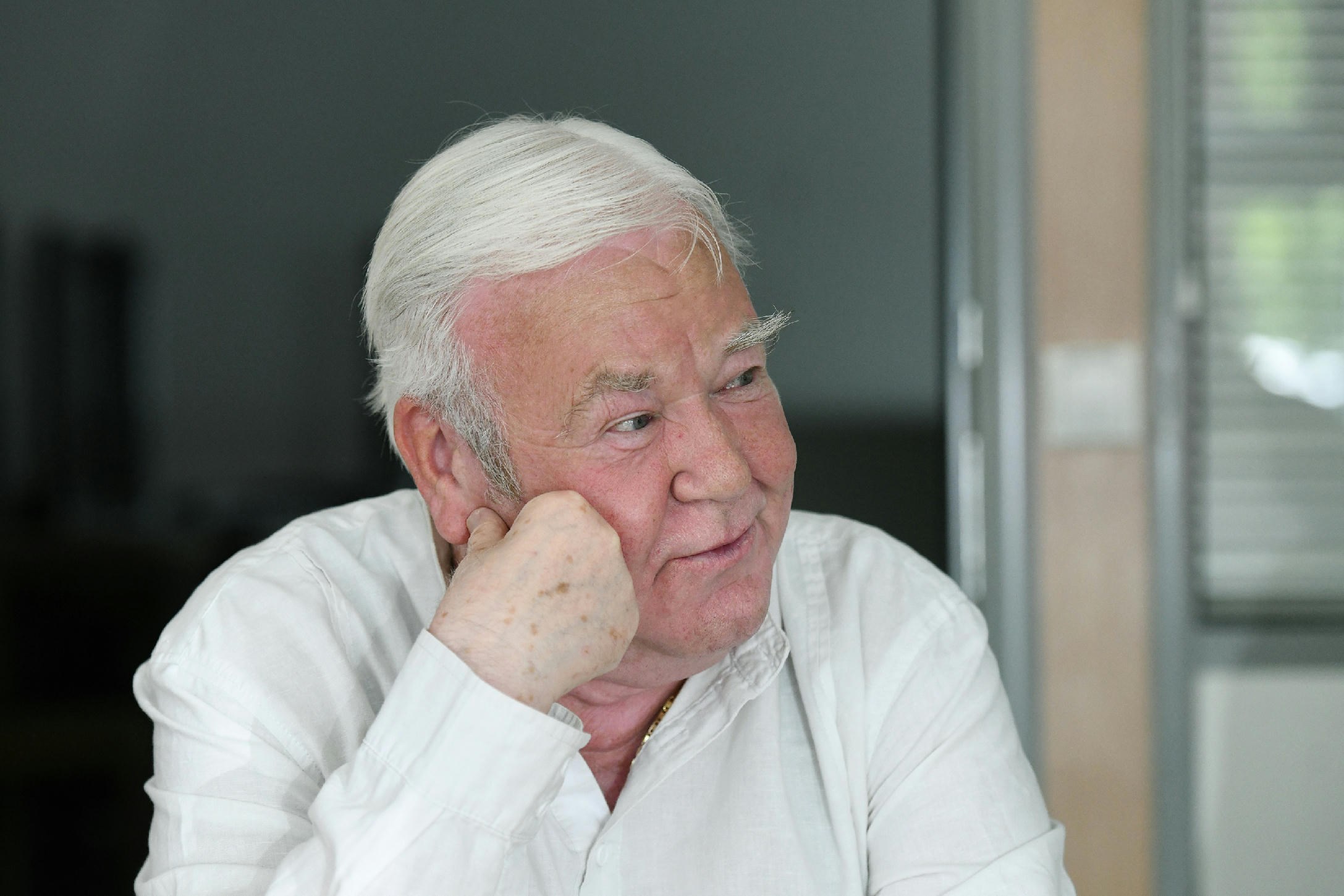„Egy pillanata nincs, amelyet megtagadnék" – 75 éves Gálvölgyi János