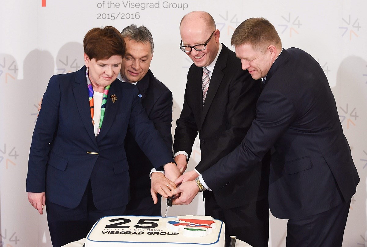 Orbán jövő héten Prágába utazik a V4-csúcsra