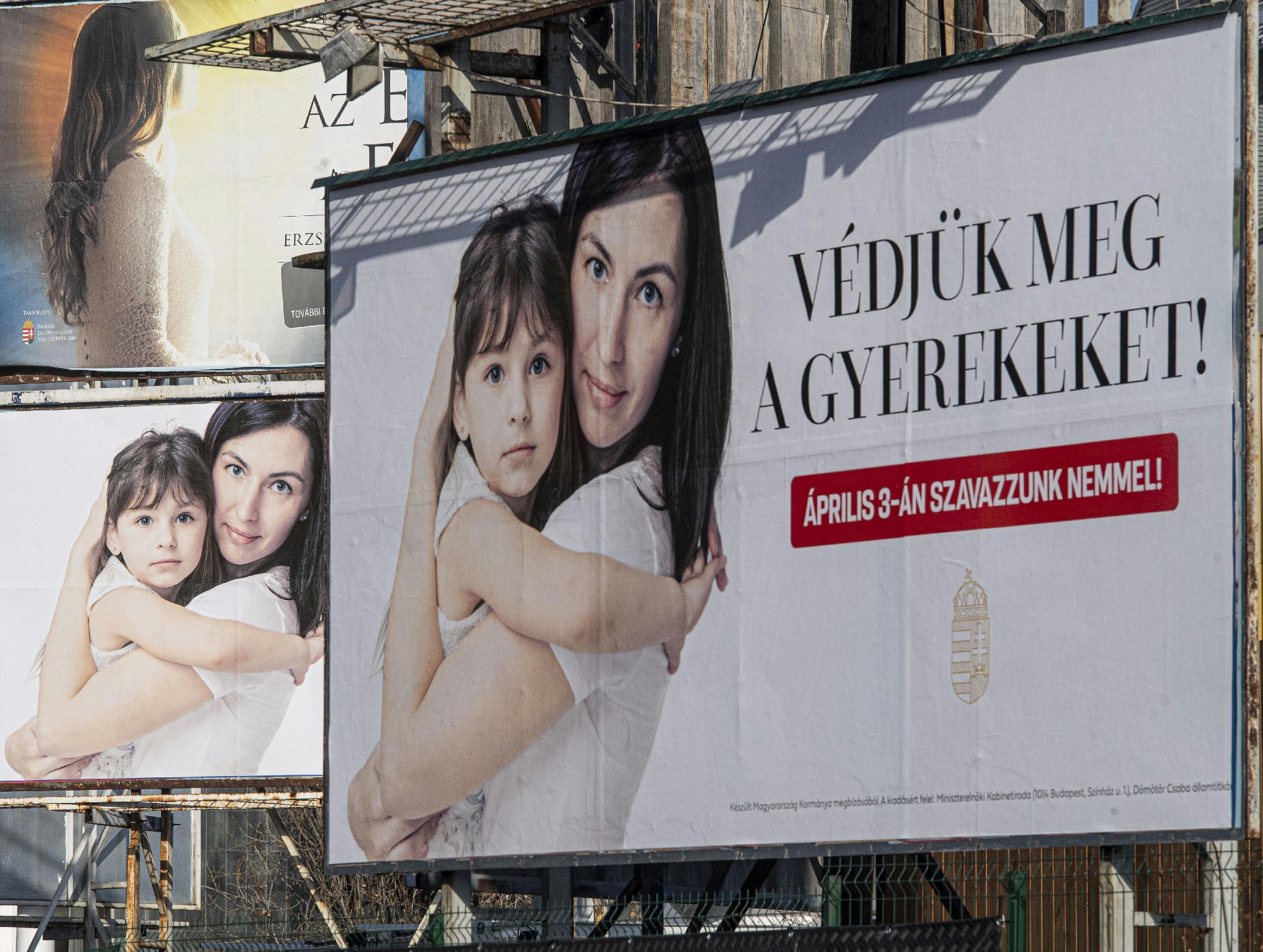Népszava: Az egyházi kézben lévő gyermekvédelmi intézményeknél nem kötelező a pszichológiai alkalmassági vizsgálat