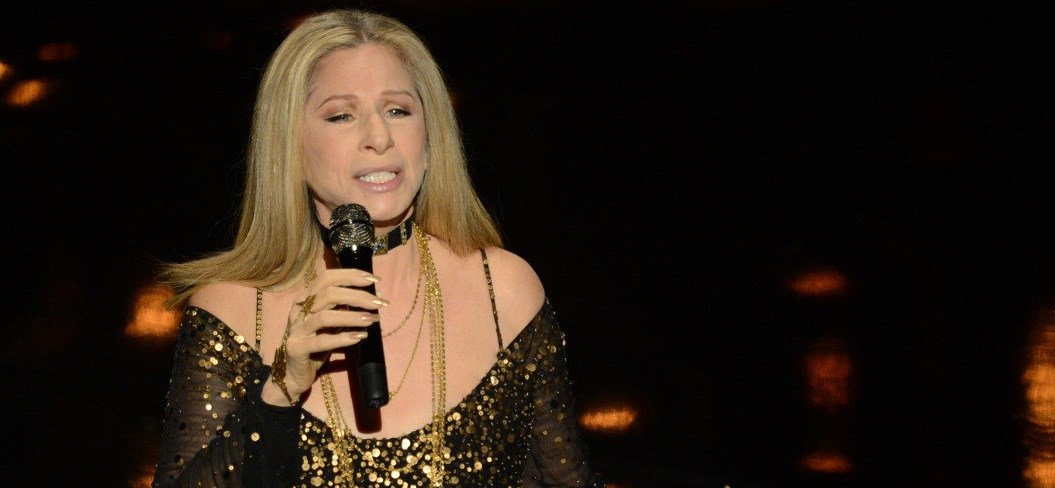 Barbra Streisand majdnem kihagyta a legszaftosabb részeket a memoárjából