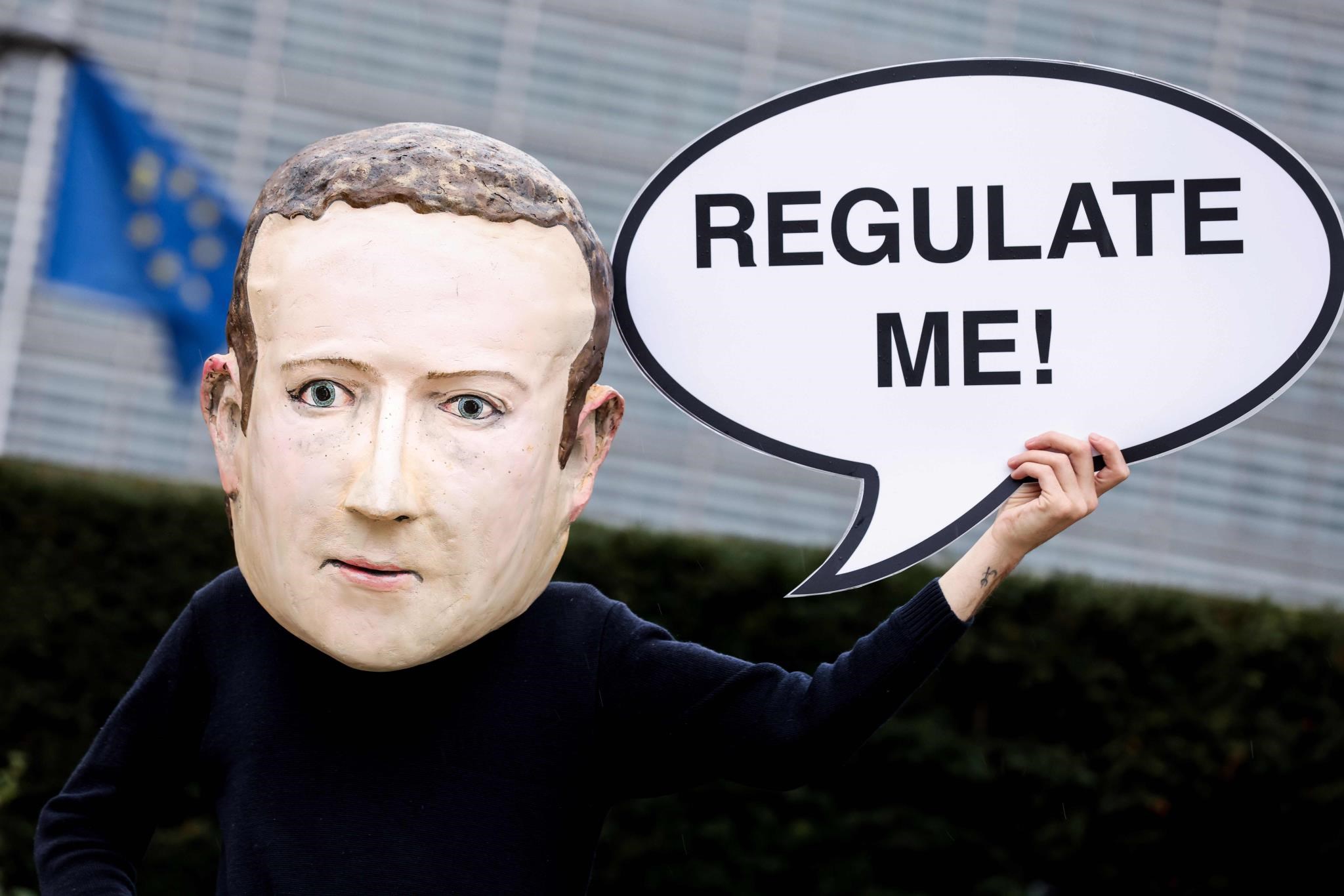 Technology: Ads targeting personal data on Facebook are banned in the European Union