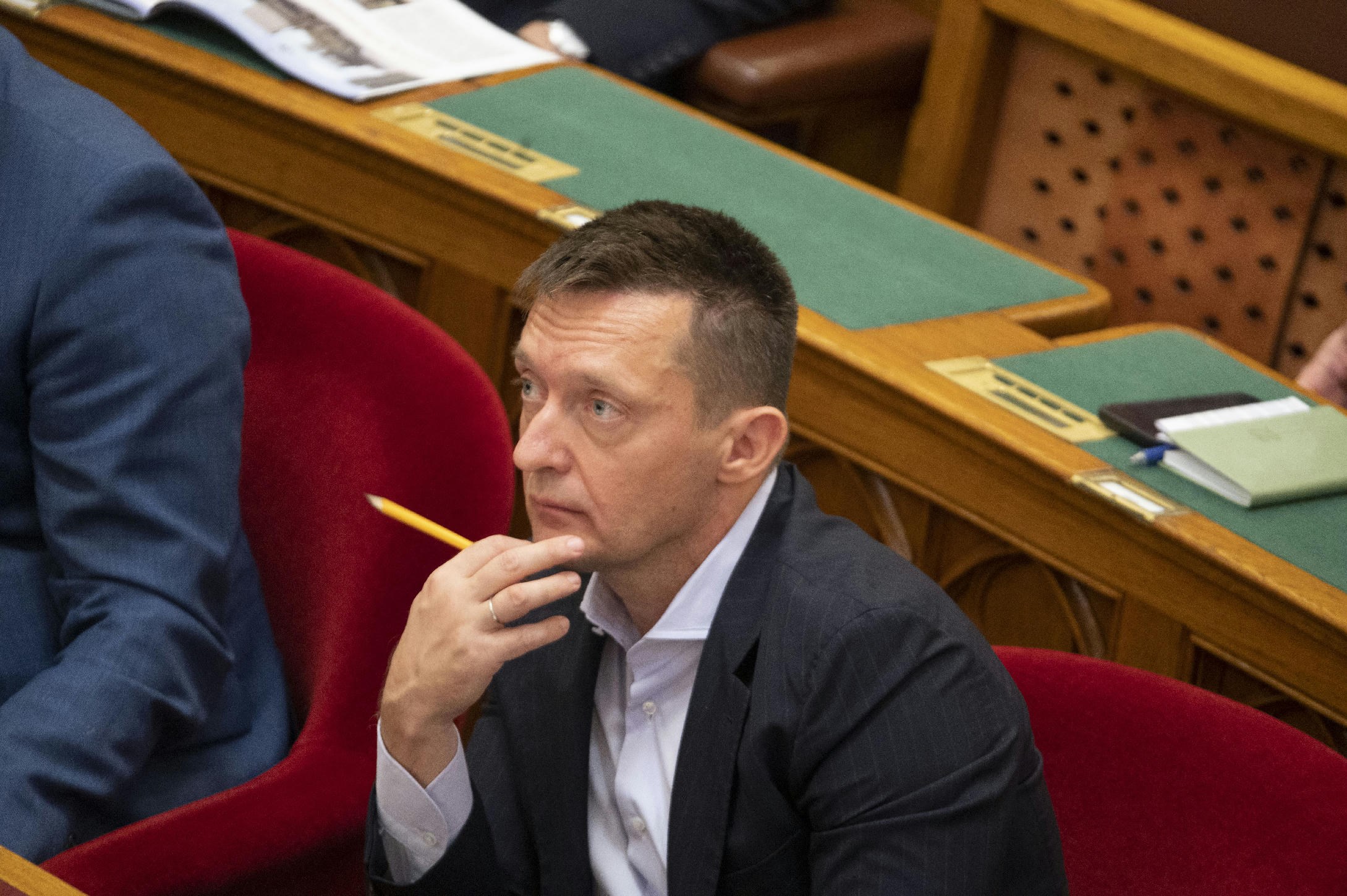 Rogán megkavarja a jogköröket: kibővítik a nemzetbiztonsági főtanácsadó hatáskörét