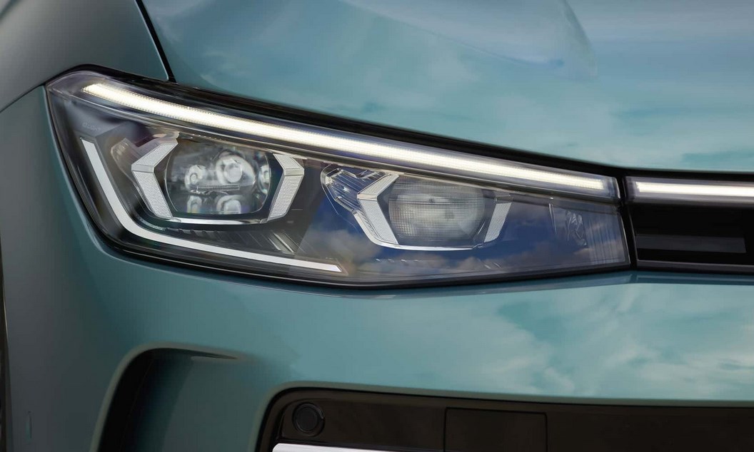 Magyarországon a teljesen új VW Passat