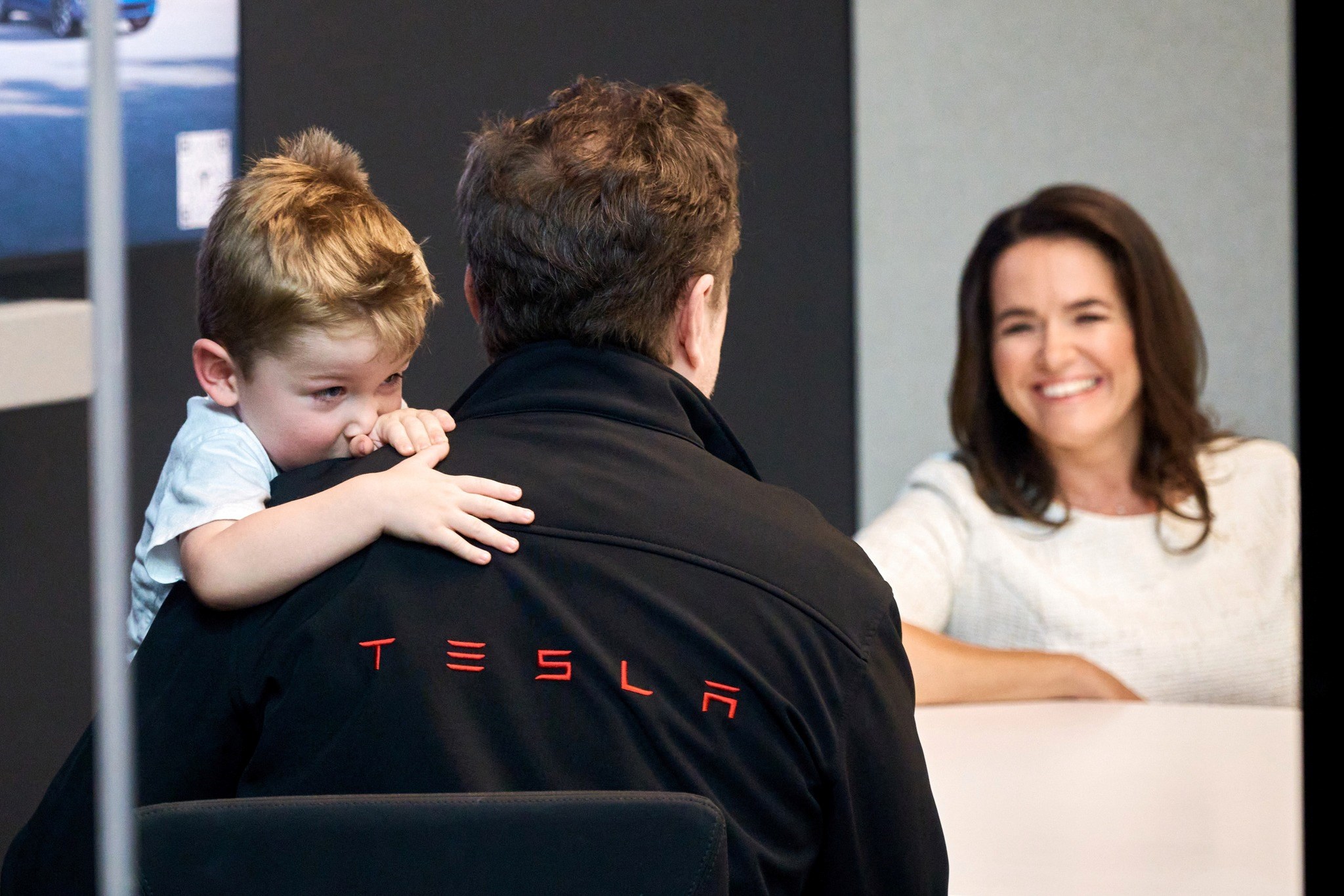 Novák Katalin még mindig nem tud betelni a "családbarát" Elon Muskkal - videó