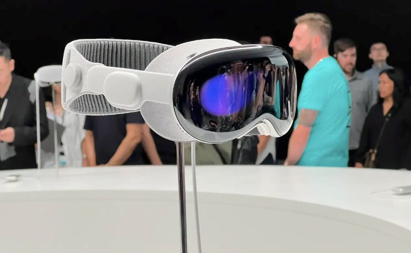 Némi ügyeskedéssel Magyarországon is beszerezhető az Apple Vision Pro, de pórul járhat, aki lecsap rá