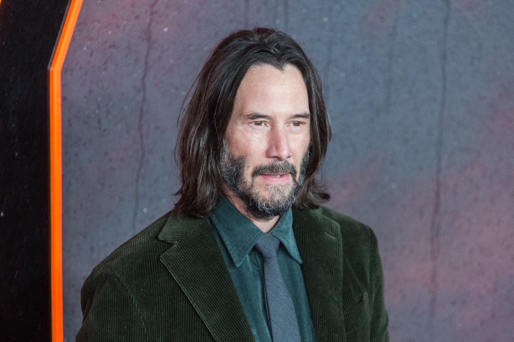 Keanu Reeves regényt ír egy halhatatlan harcosról