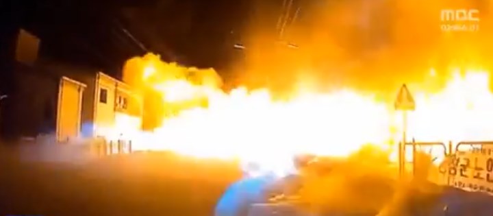 Filmbe illő videó van arról, ahogyan berobban egy dél-koreai LPG-töltőállomás – videó
