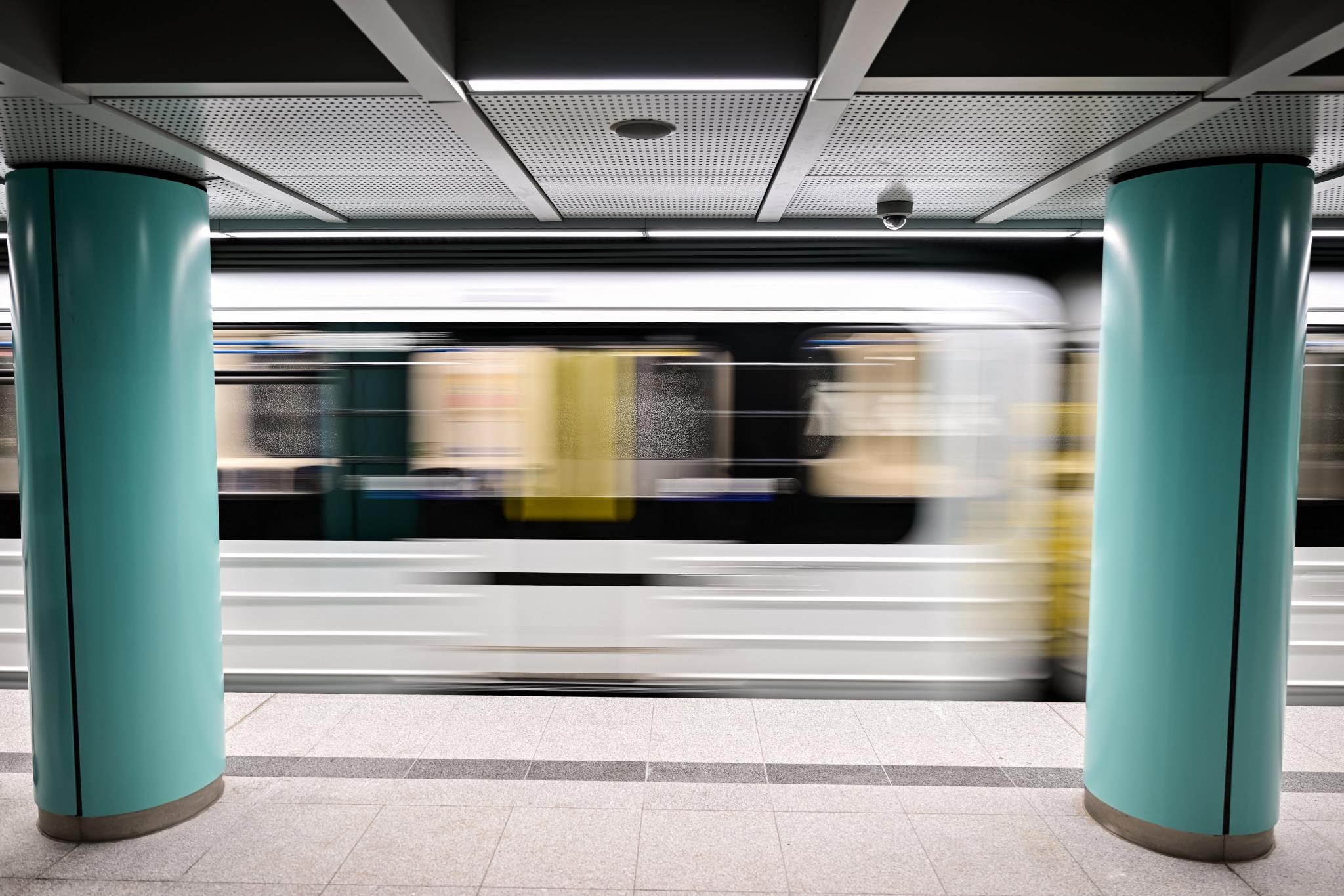 Gázolt az M3-as metró az Ecseri útnál