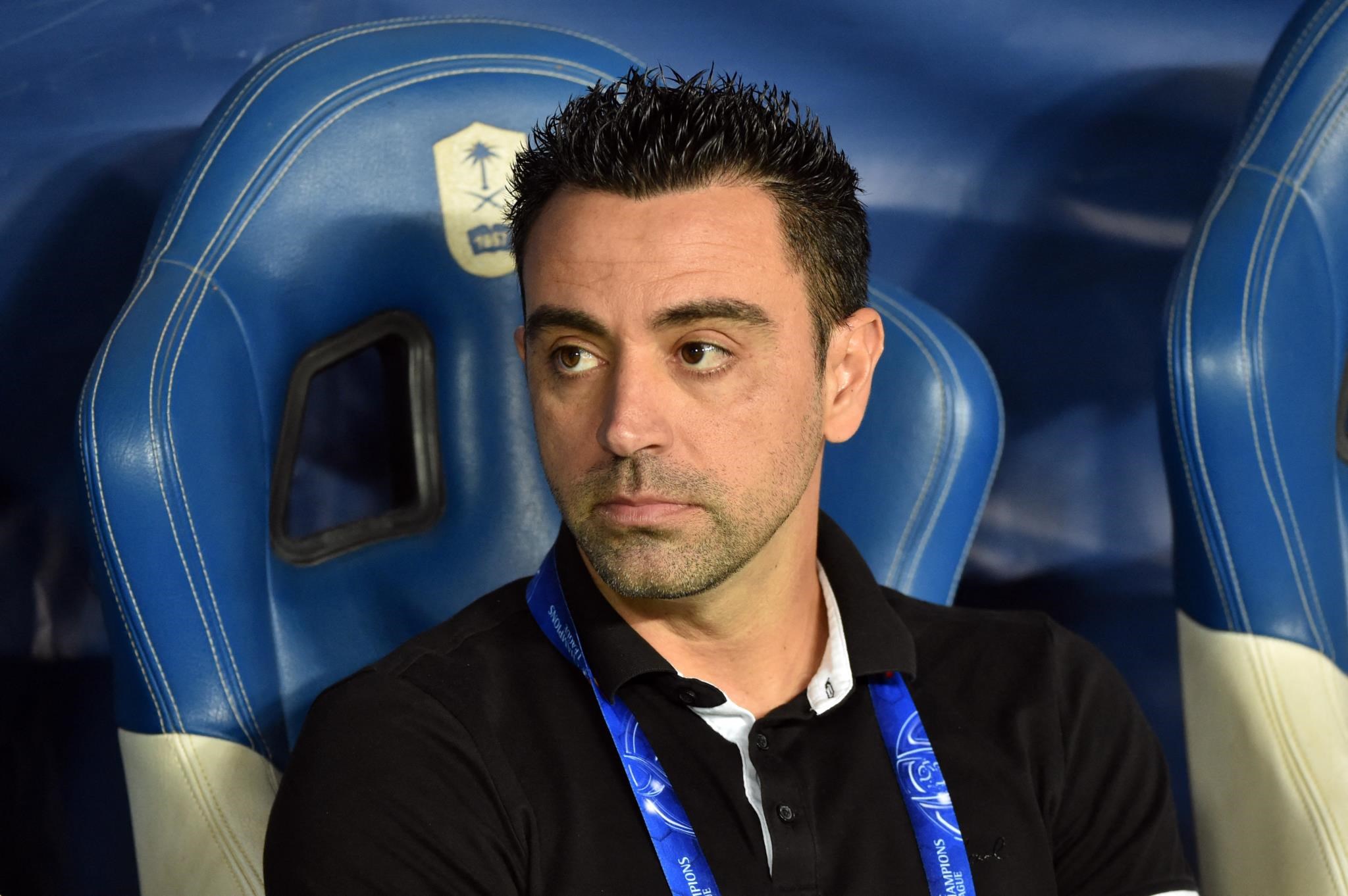 Xavi szerződést hosszabbított a Barcelonánál