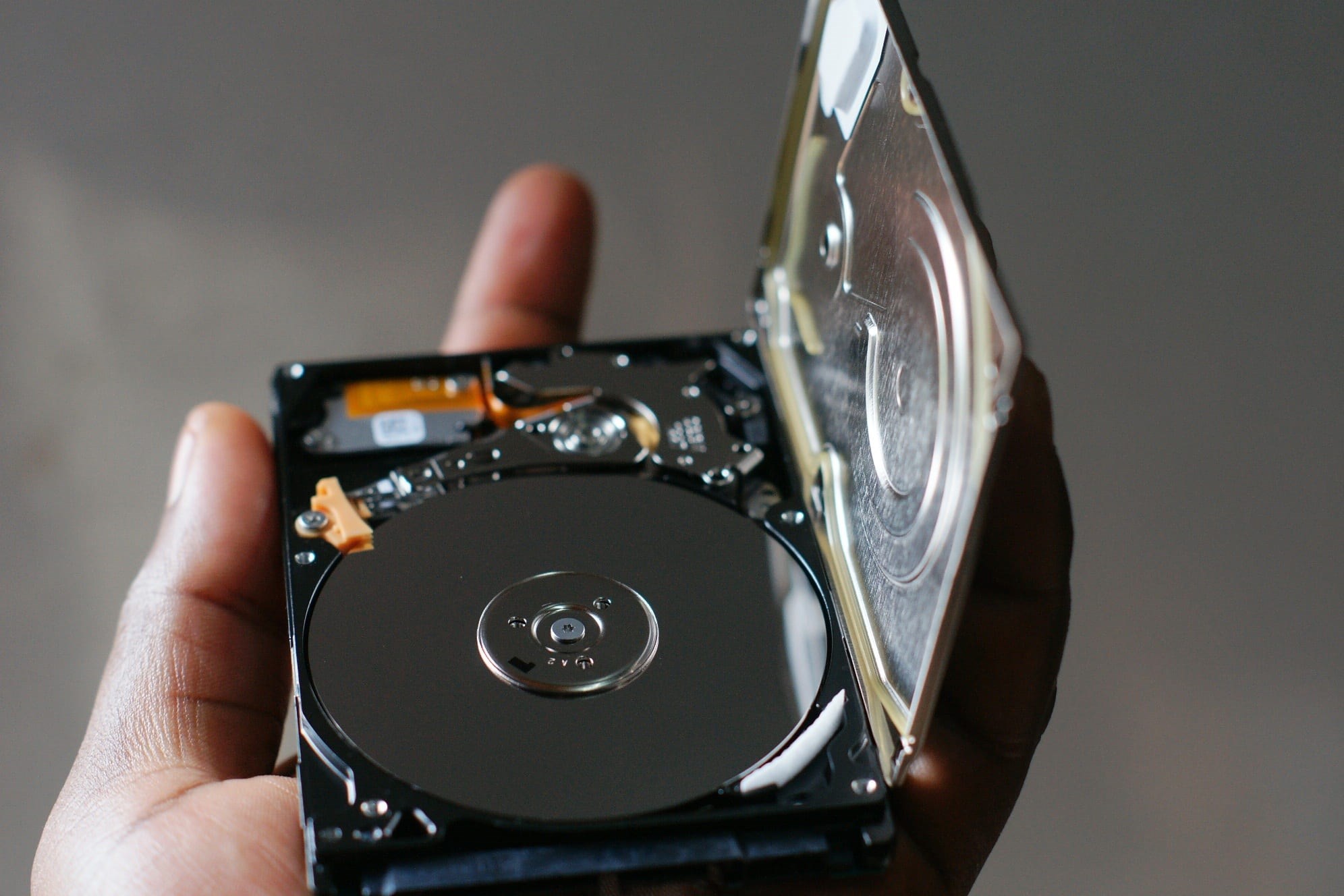 Tecnología: se encontraron 100 discos duros usados ​​al azar, se recuperaron 5,7 millones de archivos de usuarios anteriores