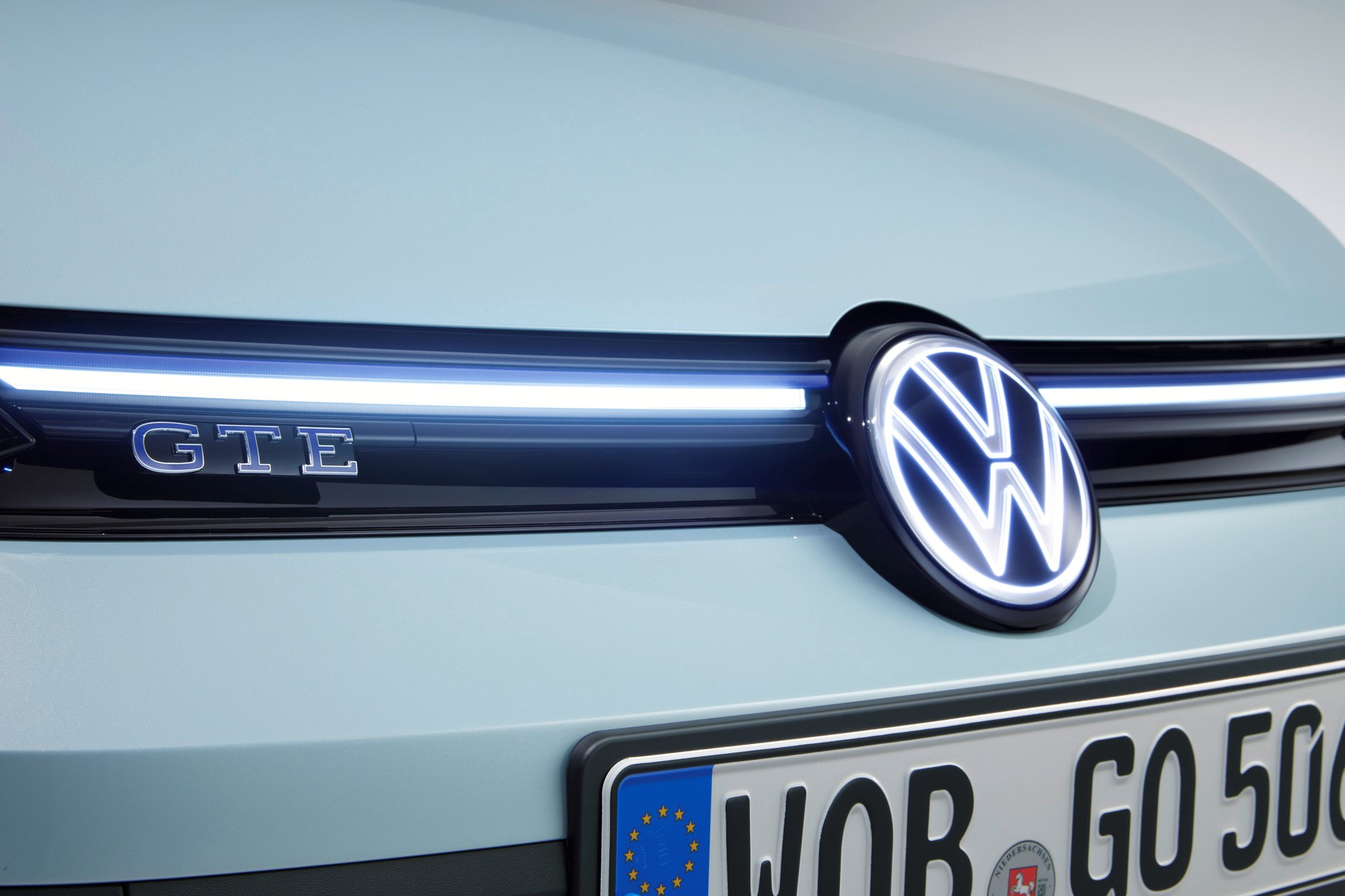 Közel húsz év után elvesztette vezető helyét a Volkswagen Kínában
