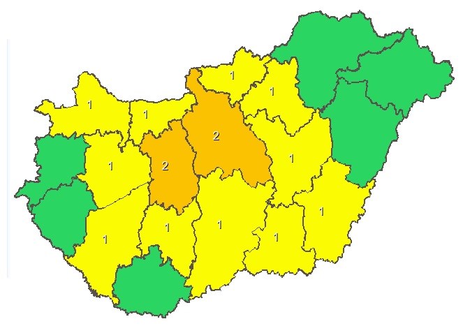 Viharos szél miatt narancs figyelmeztetést adtak ki két megyére csütörtökre