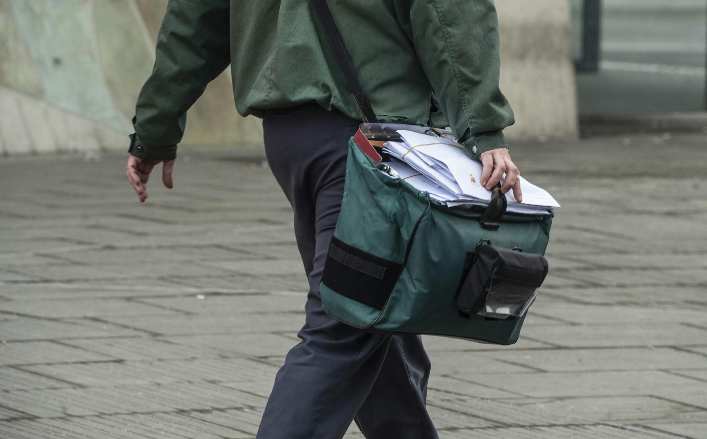 Elhunytak pénzét sikkasztotta el egy postás Hajdú-Biharban
