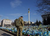 Kijevben úgy élnek, mintha nem is lenne háború, de a fronthoz közel nem mosolyog senki - Földes András riportja Ukrajnából