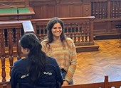 Az olasz külügyminiszter azt mondja, már Szijjártóval is beszélt a lábbilincsben bíróságra vitt tanárnő ügyében