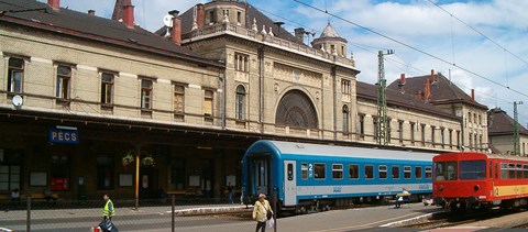 InterCity-járatot neveztek el a pécsi egyetemről