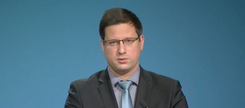 Gulyás Gergely: Március 15-ig maradnak a korlátozások