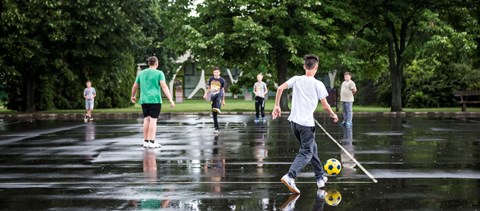 Ingyen került az egyházhoz a zánkai gyermektábor, kormányközeli vezetéssel