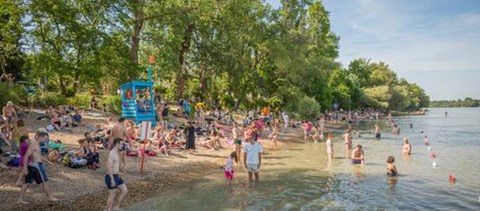 Ha már a Balaton és a Velencei-tó megvolt – itt strandolhattok a Duna mentén ingyen