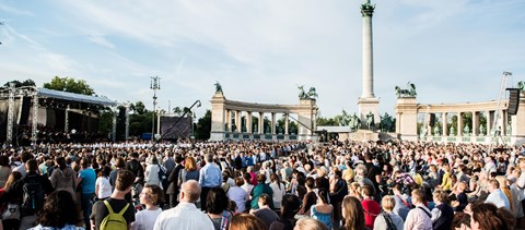 Tánc, zene, Hősök tere