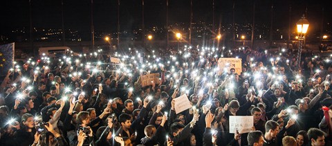 Óva inti a tiltakozástól a minisztérium a CEU-hallgatókat