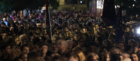 A CEU mellett tüntettek a Nádor utcában