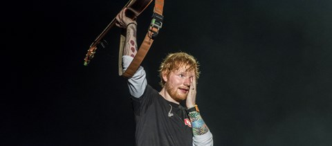 Így nézett ki a középiskolában a hétvégén Budapesten koncertező Ed Sheeran 