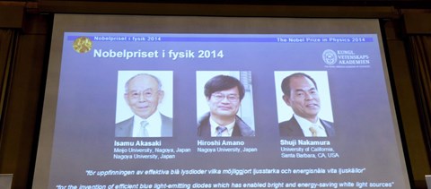 Három japán tudós kutató kapta a fizikai Nobel-díjat