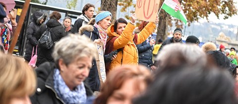 Megvan a legjobb egyetemek rangsora, újra utcára vonultak a pedagógusok: a hét hírei