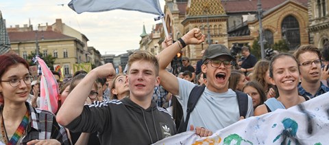 Százával érkezhetnek az e-mailek a tankerületi vezetőknek, ha elkezdenek akciózni a diákok