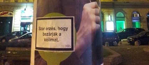 A nap képe: ezzel a plakáttal üzent a kormánynak a Hallgatói Hálózat