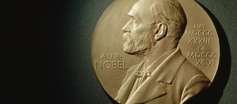 Irodalmi Nobel-díj: két magyar író is az esélyesek között lehet