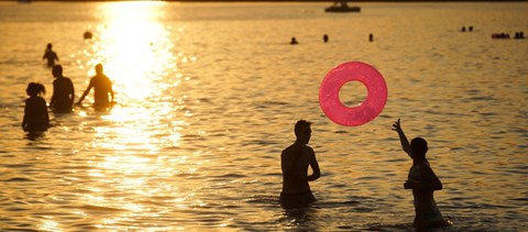 Menekülnétek a hőség elől? Mutatunk pár ingyenes strandot