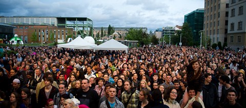 Újabb ponthatárváró buli Budapesten: íme, a program