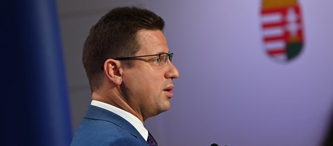 Gulyás: jövőre 21 százalékkal, 2024-ben 25 százalékkal emelik a pedagógusok bérét, ha meglesz az EU-s megállapodás