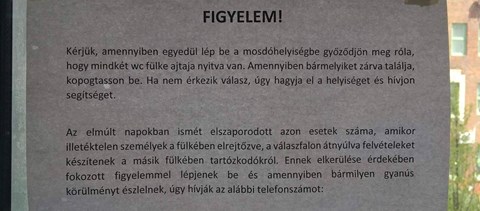 Furcsa figyelmeztetés fogadja a BME mosdójában az egyetemistákat