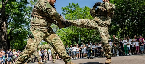 Honvédelmi táborokba várja a gyerekeket a Magyar Honvédség